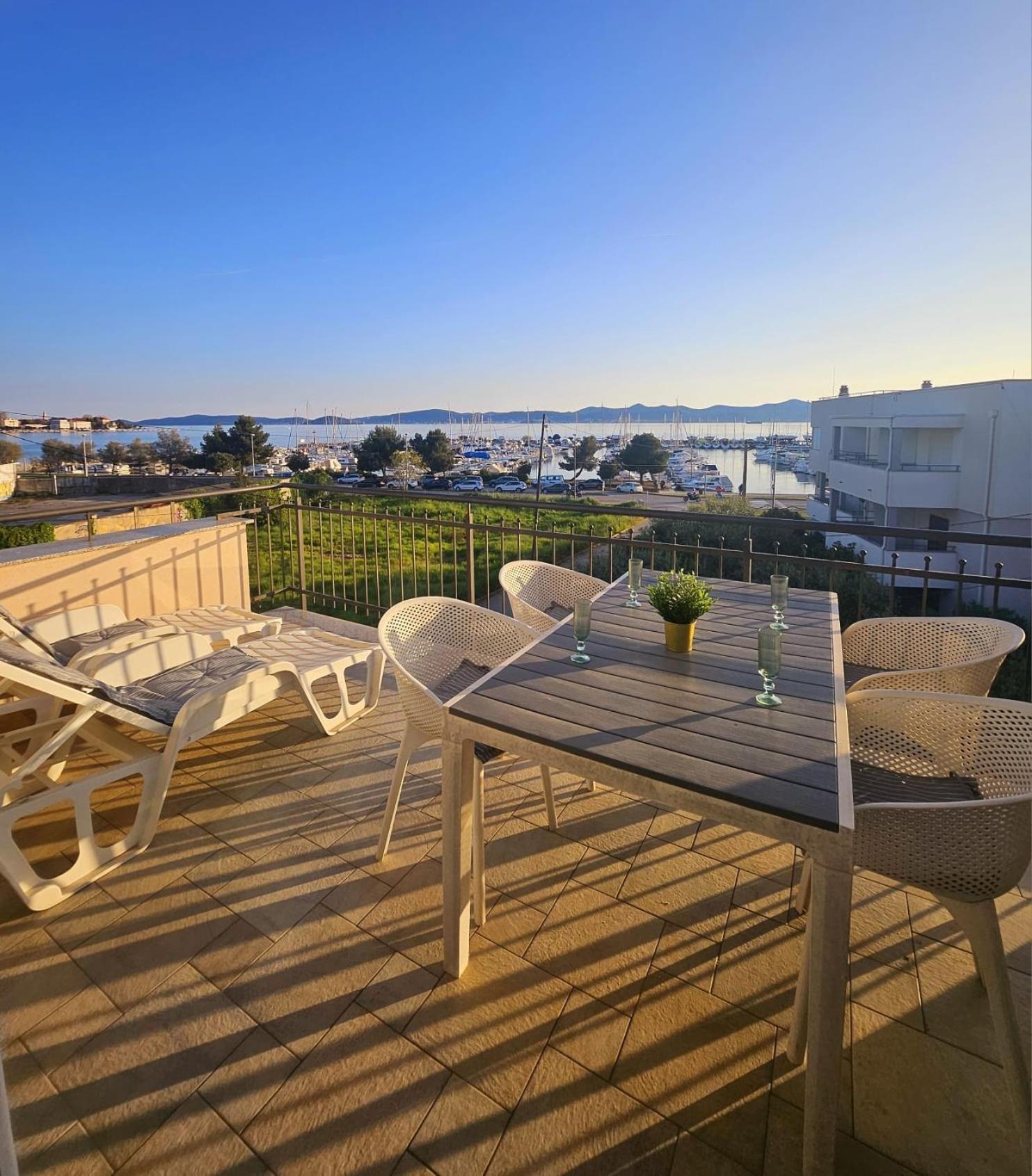 Apartment Lovre Zadar Exterior foto